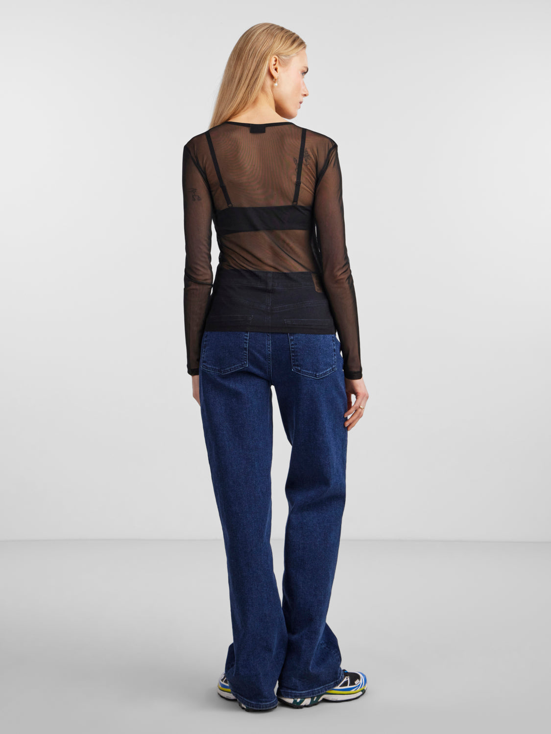 PCNINNI T-Shirts & Tops - Black